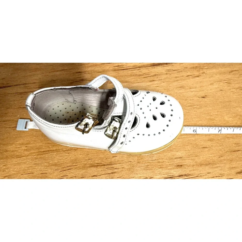 Jumping Jacks Perfection Vintage White Leather Mary Jane Shoes Toddler